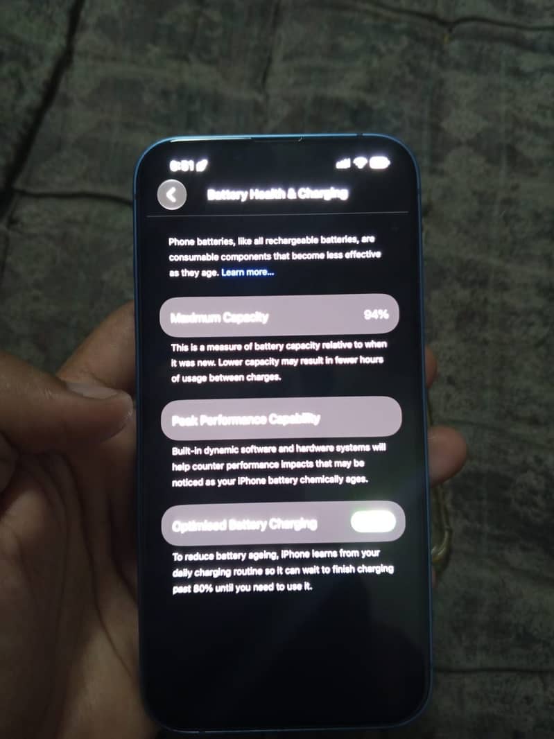 Apple iPhone 13 11