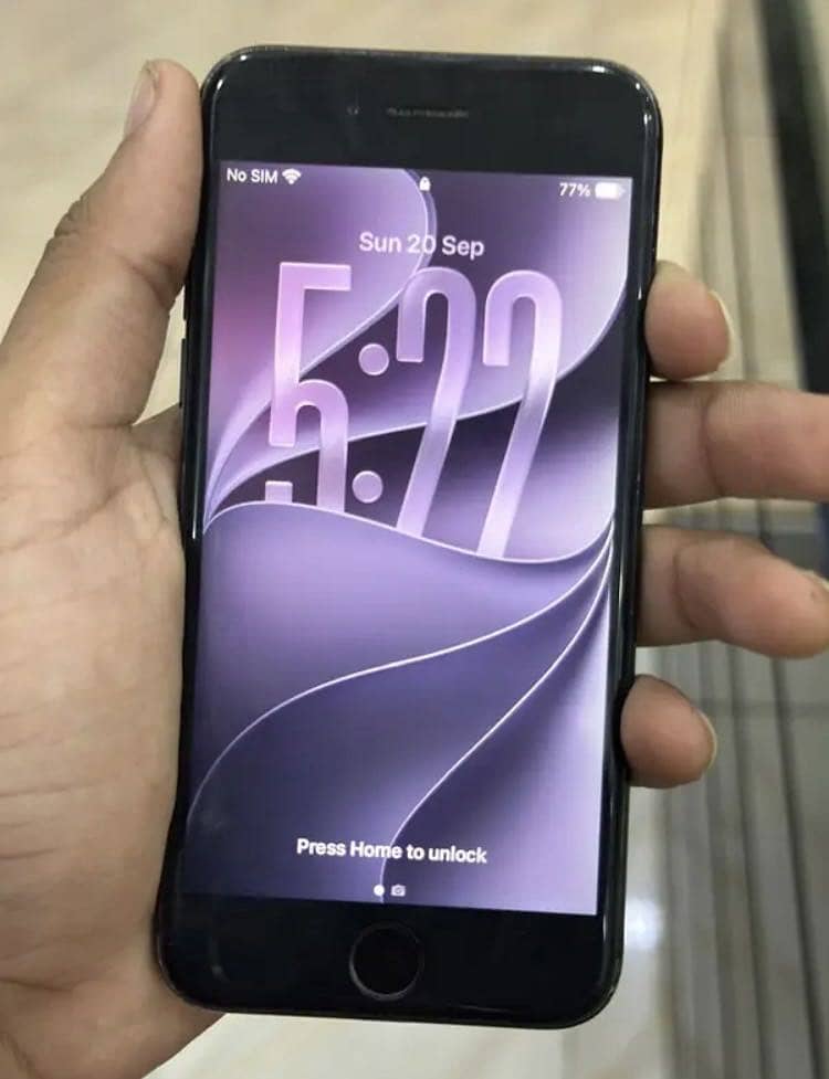 Apple iPhone SE 0
