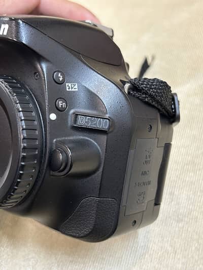 Nikon D5200