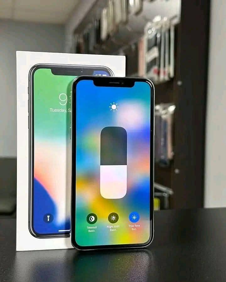 Apple iPhone X 2