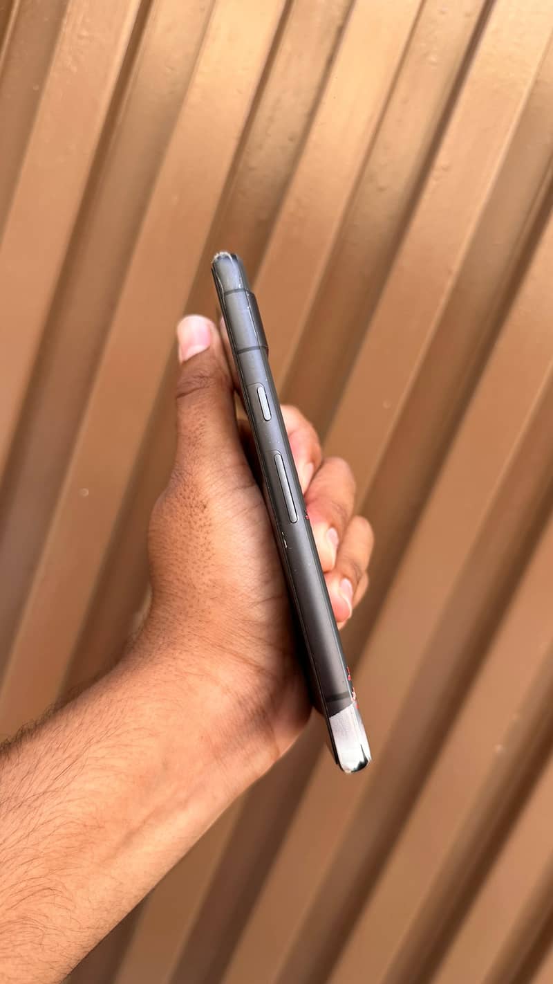 Google Pixel 7a 3