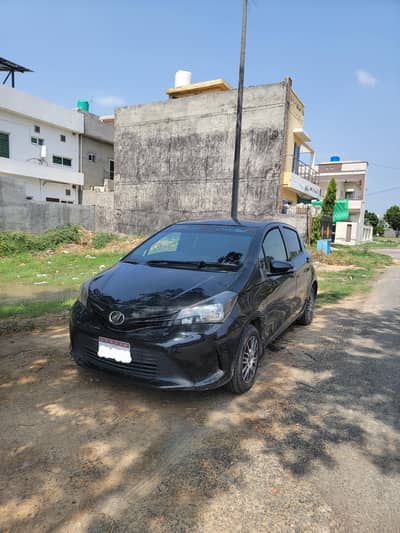 Toyota Vitz 2014