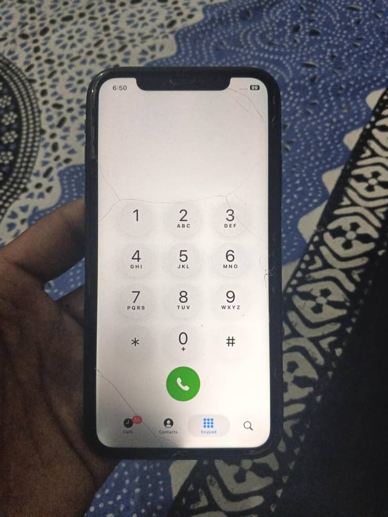 Apple iPhone 11 4