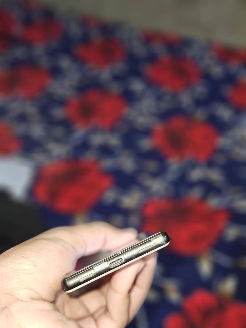 Google Pixel 6a 1
