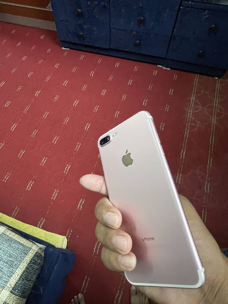 iPhone 7 Plus 3