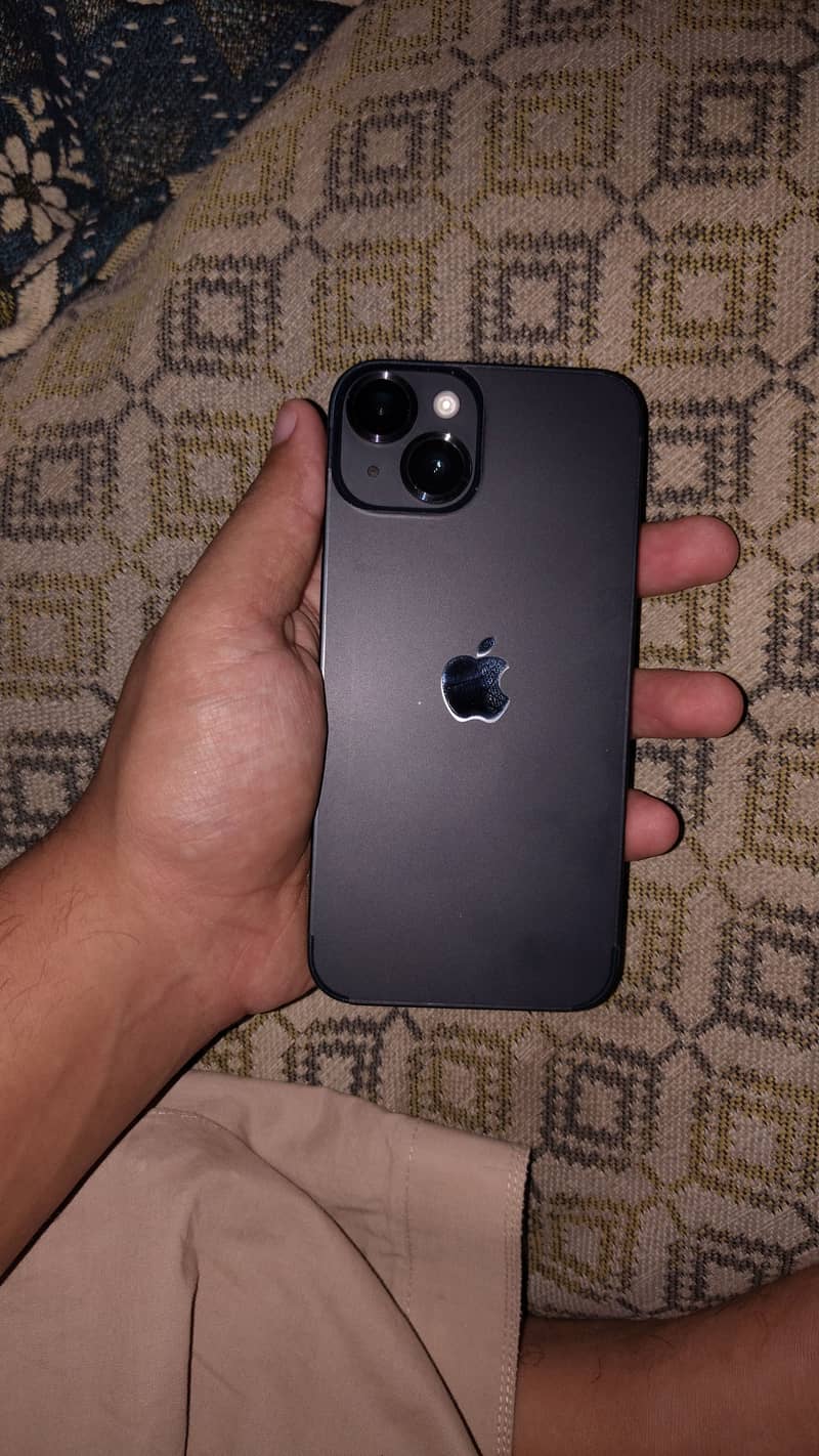 Apple iPhone 14 5