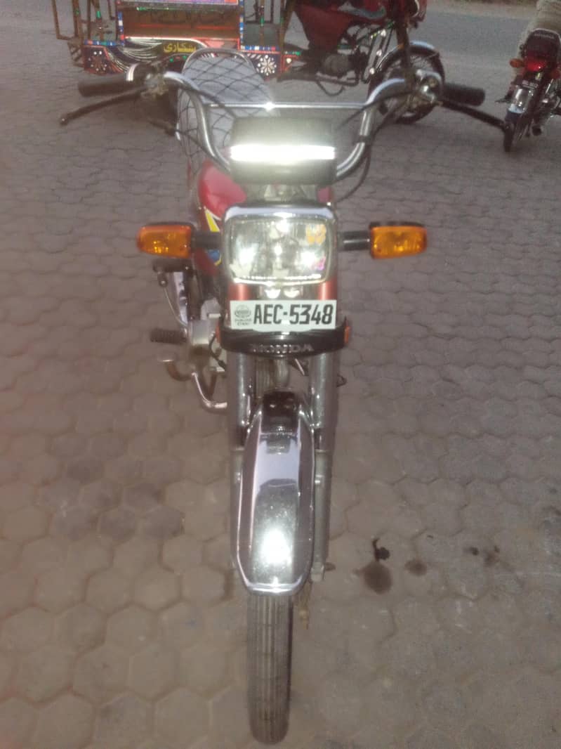 CD 70 3