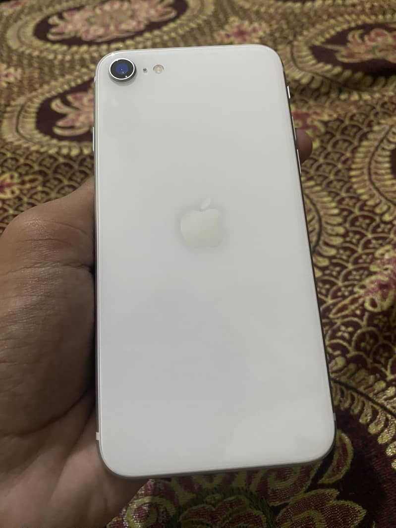 Apple iPhone SE 4