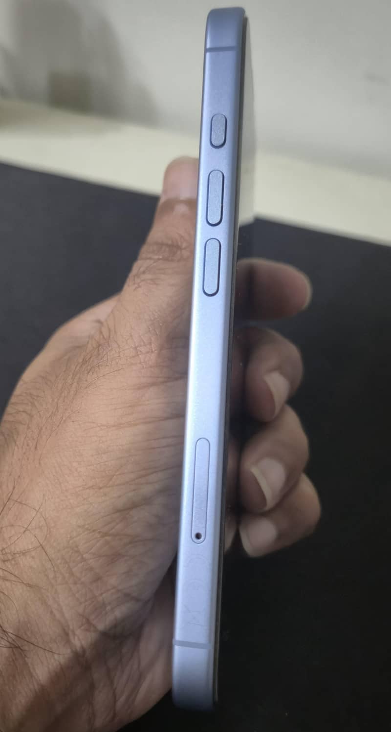 Apple iPhone 17 3
