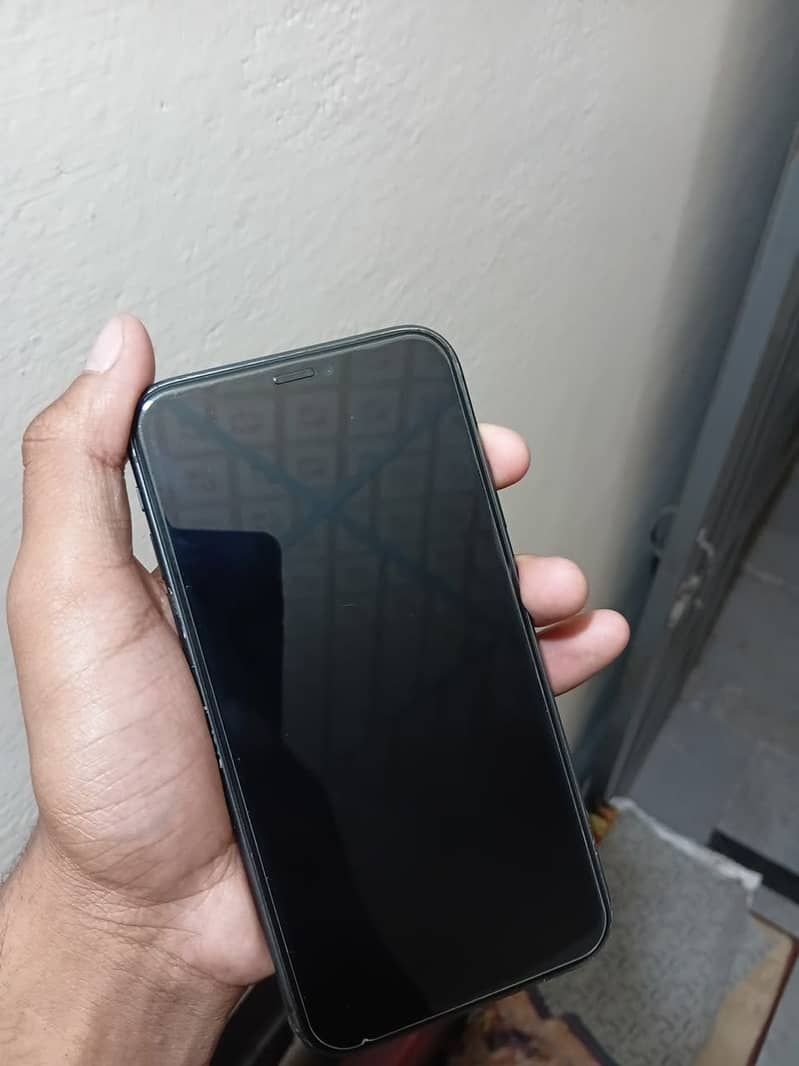 Apple iPhone 11 5
