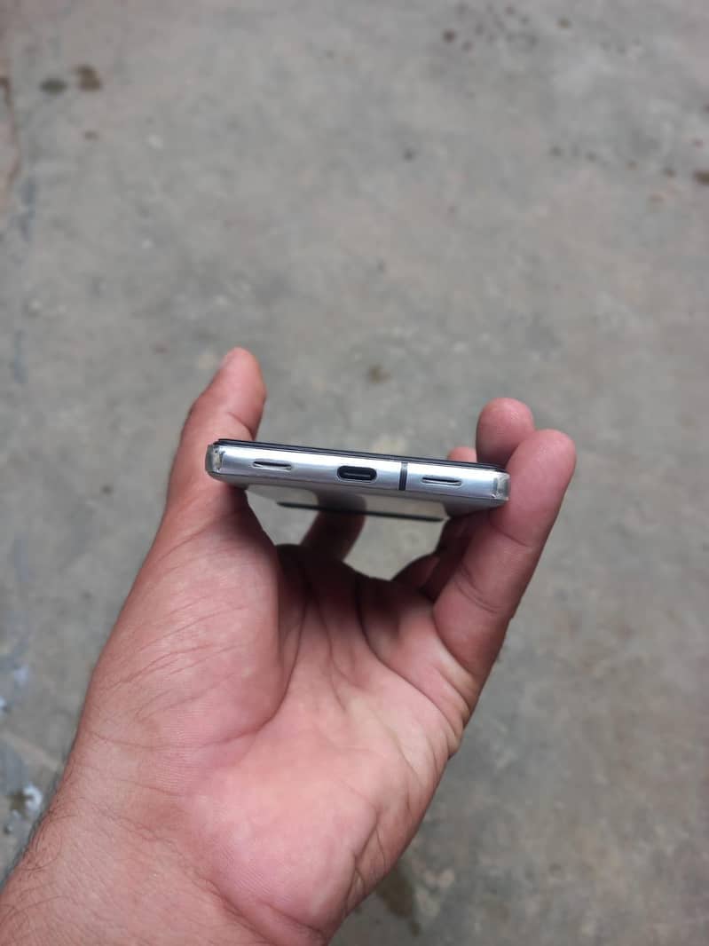 Google Pixel 6a 4