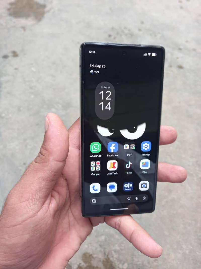 Google Pixel 6a 5