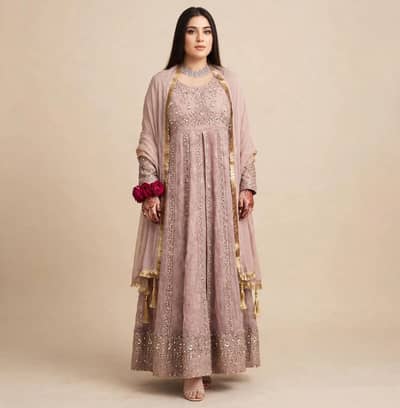 Beautiful handmade work maxi, with dusty pink color