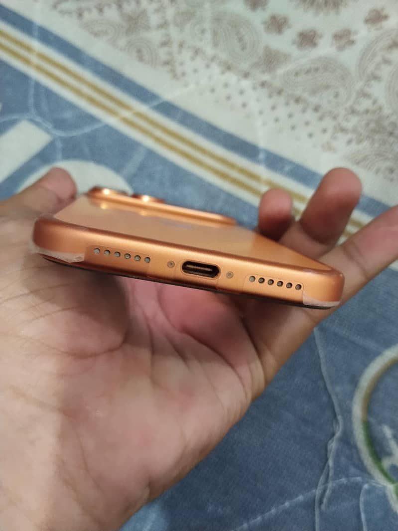 Apple iPhone 17 Pro Max 3