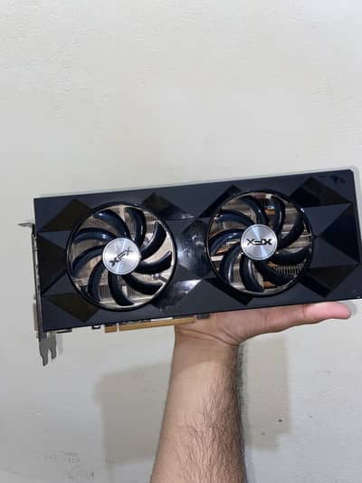 r9 390 8gb