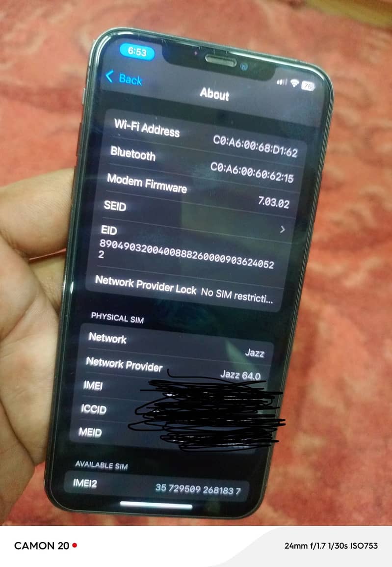Apple iPhone Xs max 4