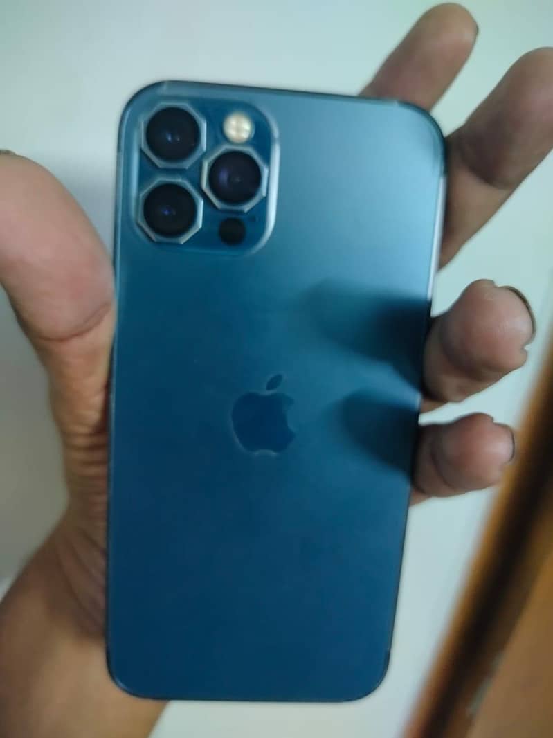 Apple iPhone 12 Pro 1