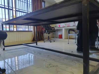 It office based table for sale