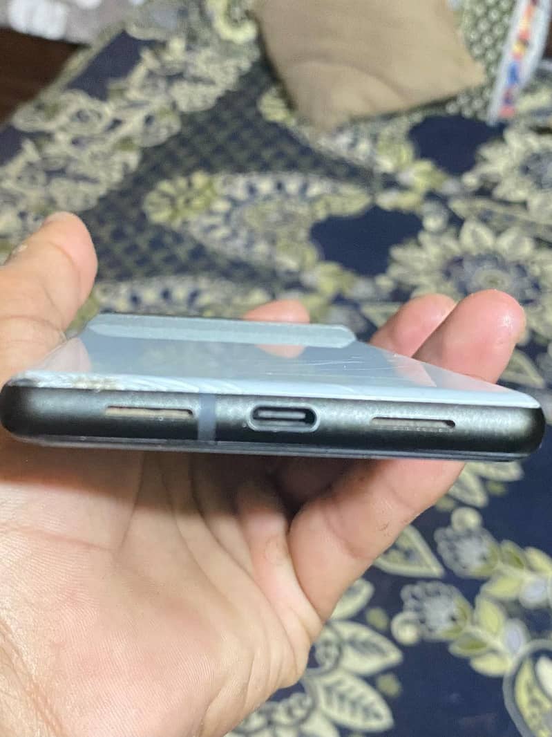 Google Pixel 6 3