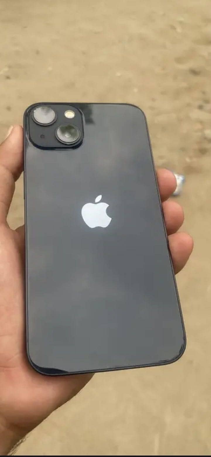 Apple iPhone 13 2