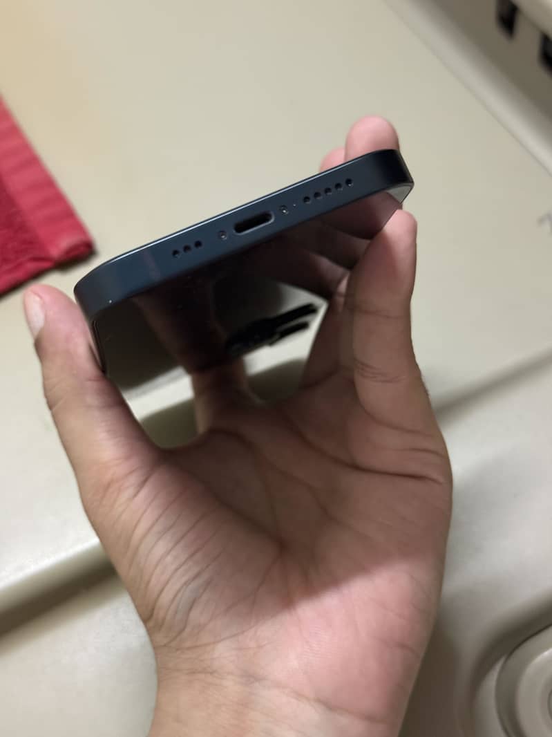 Apple iPhone 14 5