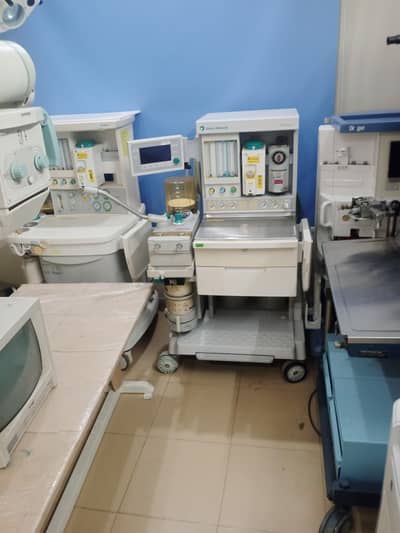 Anesthesia Machine, Aestiva 5, Datex Ohmeda with 7900 Ventilator
