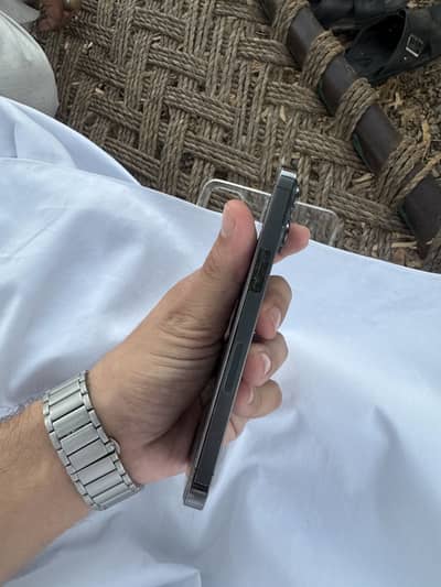 Apple iPhone 13 Pro Offical Pta 256gb With Box