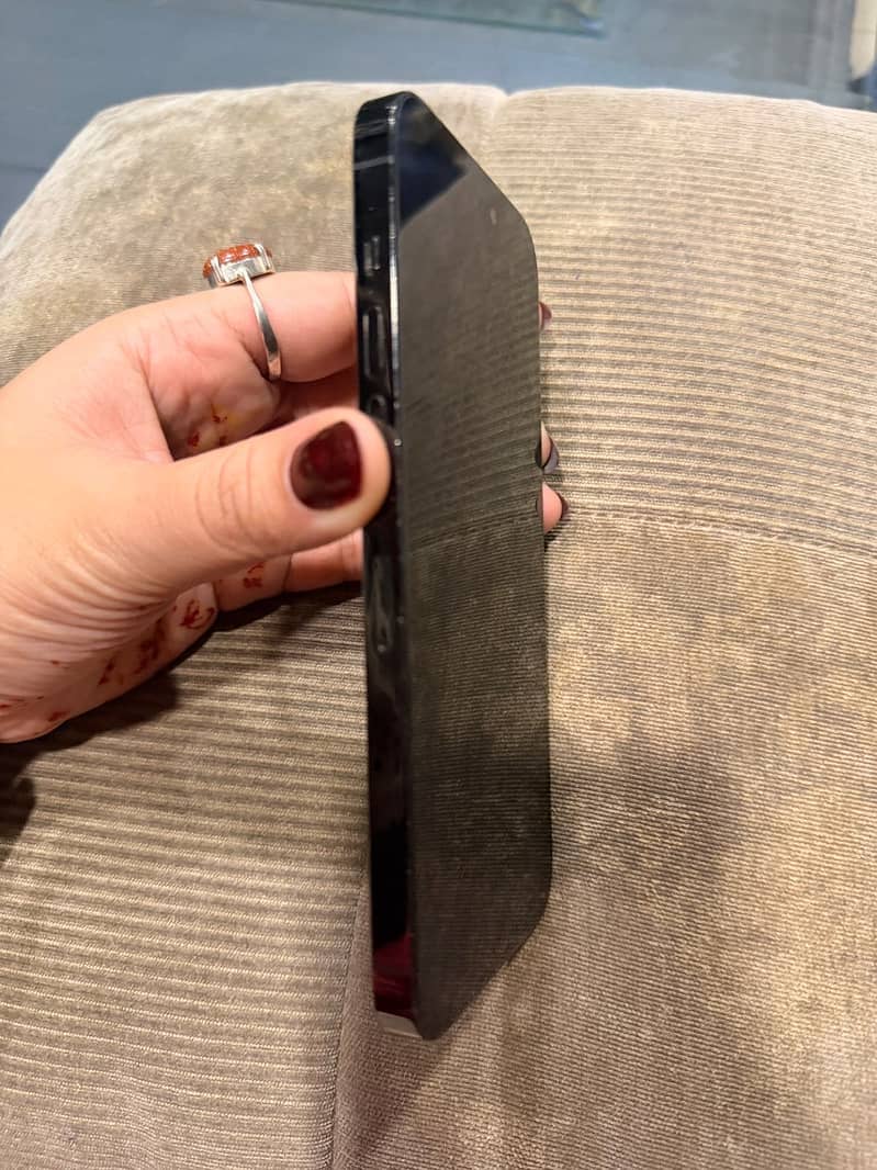 Apple iPhone 14 Pro Max 6