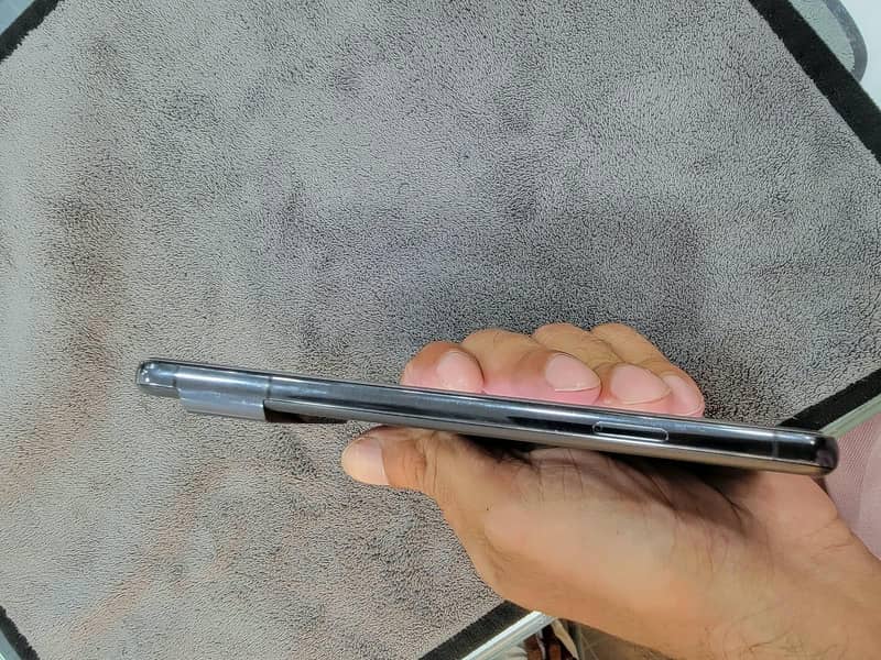 Google Pixel 8 Pro 1