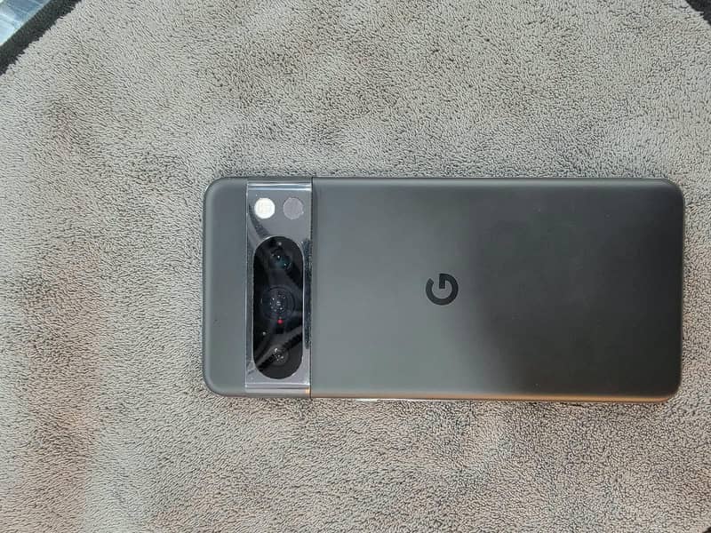 Google Pixel 8 Pro 4