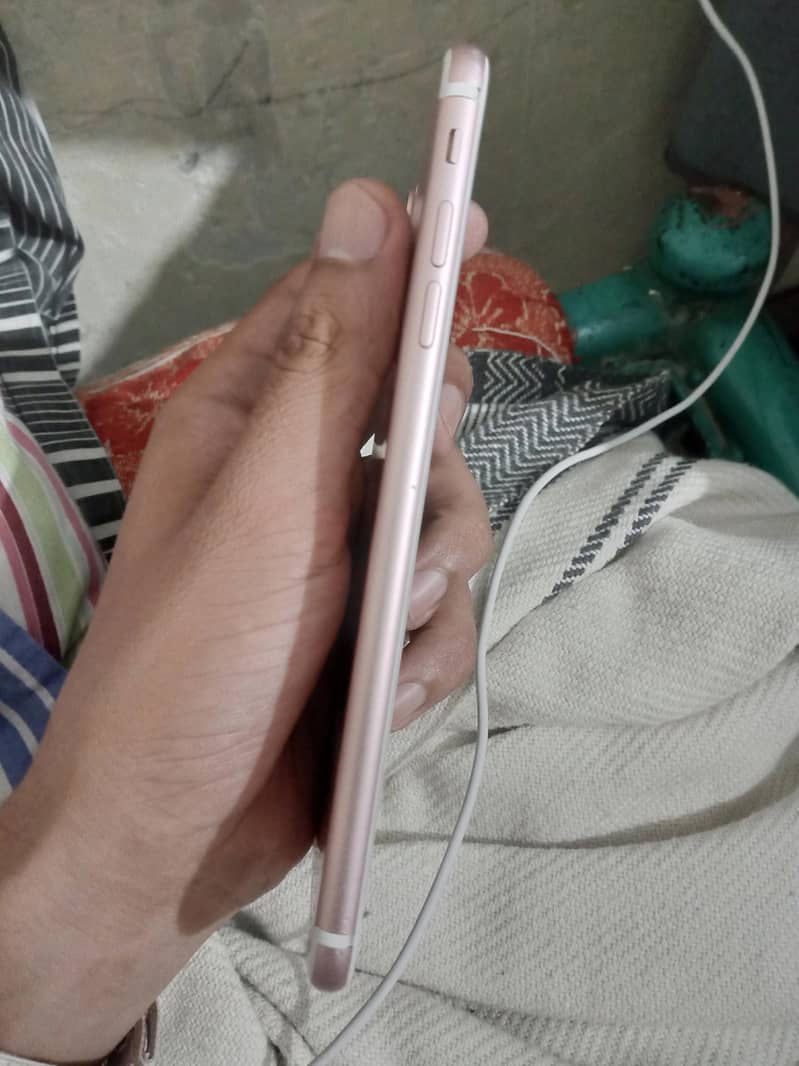 iPhone 7 plus 4