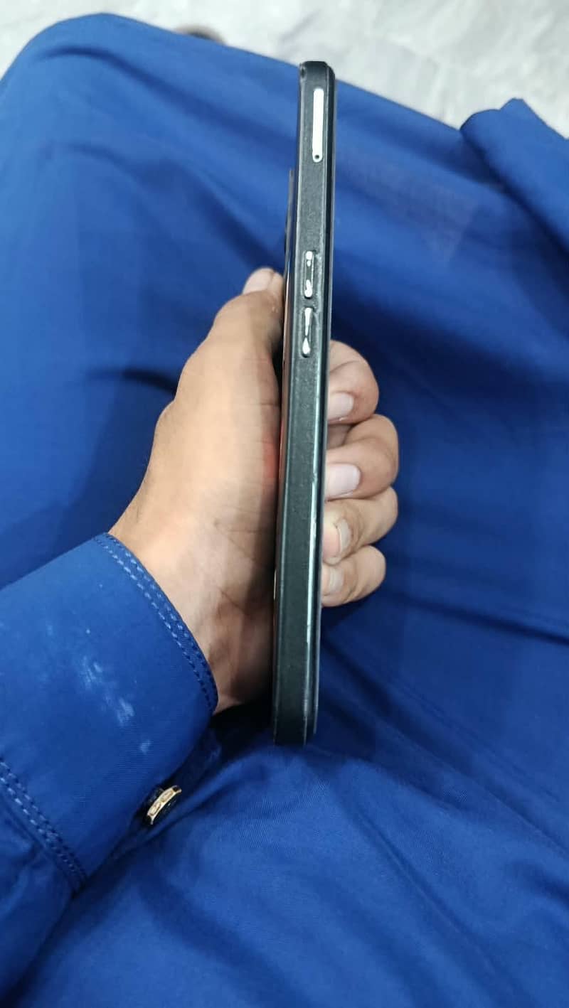 Realmi C35 3
