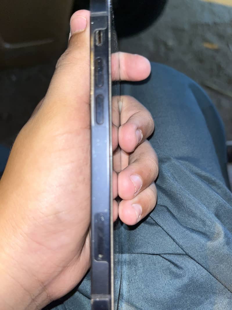 Apple iPhone 12 mini 2