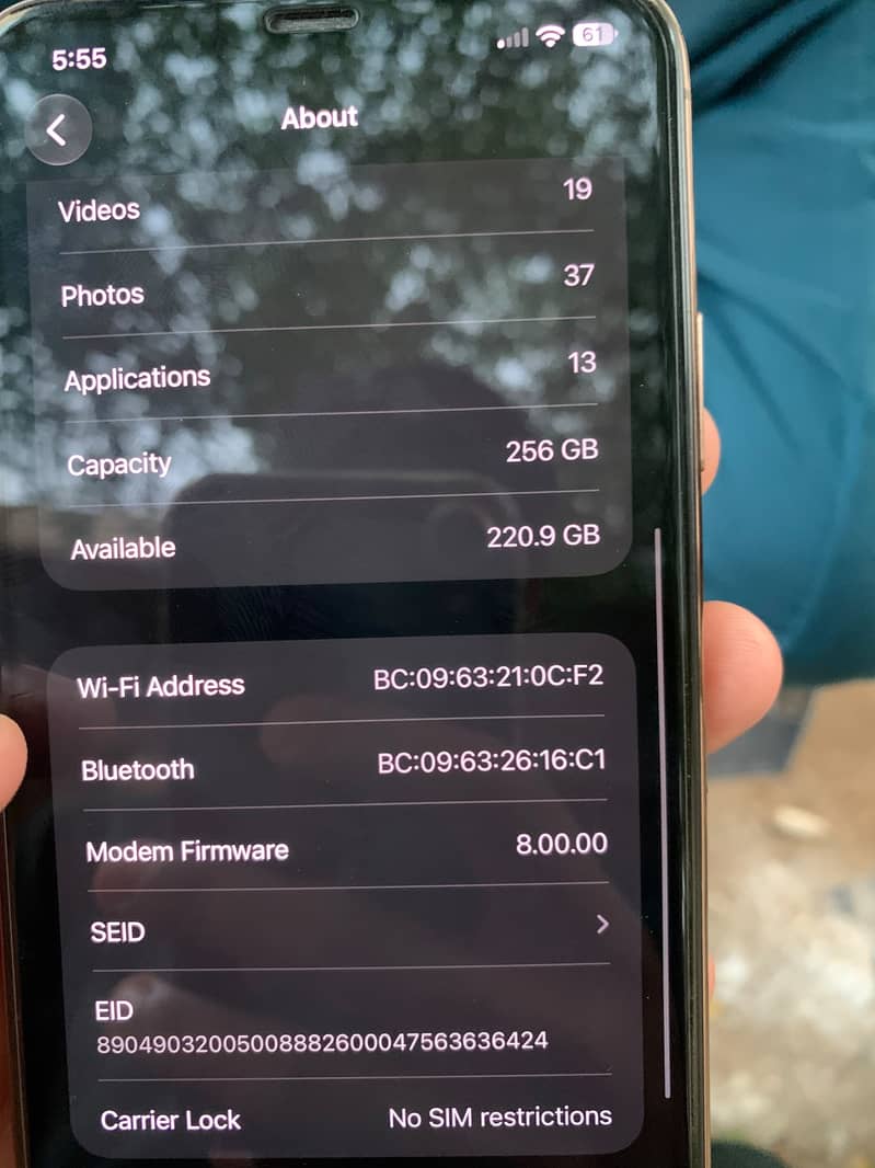 Apple iPhone 11 Pro Max 8