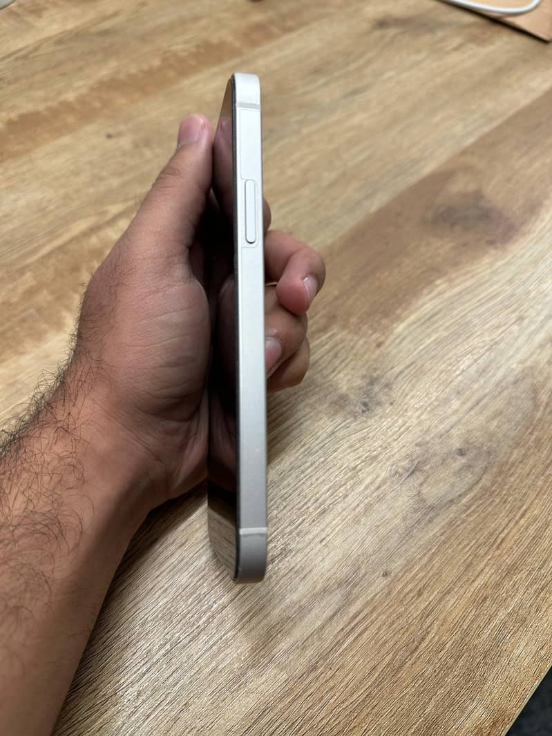 Apple iPhone 12 1
