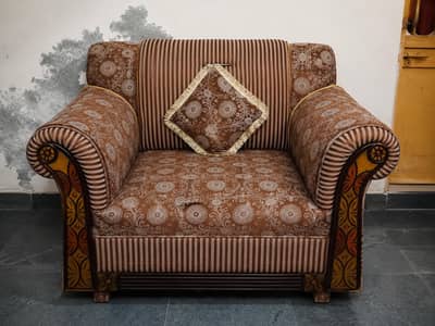 5saetor sofa set all ok for sale