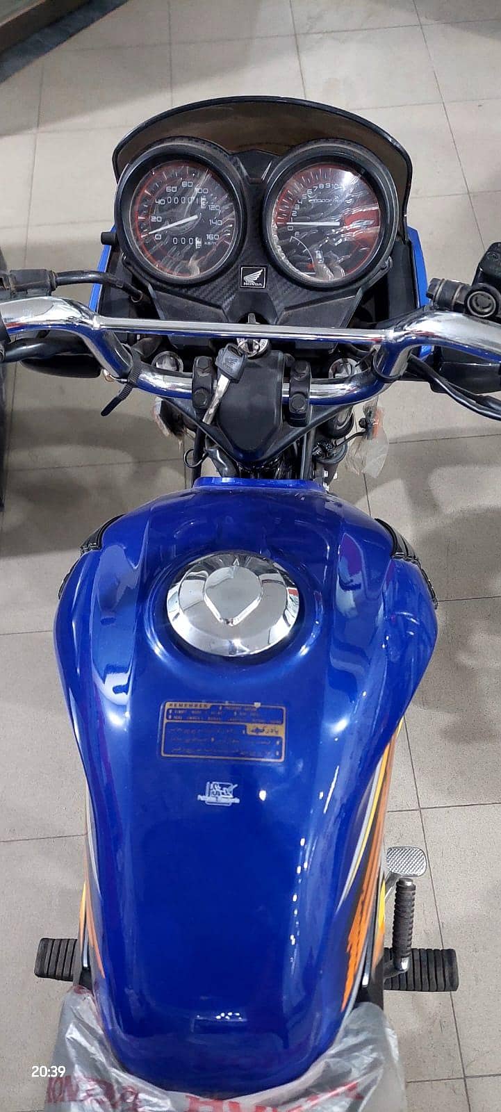 CB125f 4