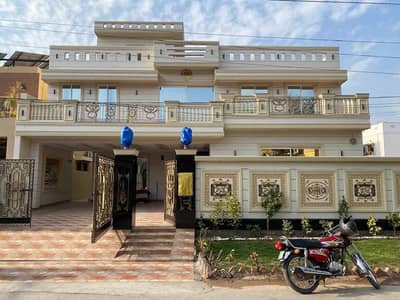 1 Kanal Brand New Luxury Modern Style All Original Picture Attached With Direct Owner Meeting For Sale In Wapda Town