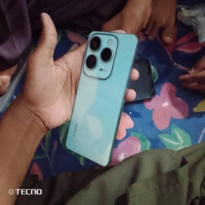 Infinix Hot 40 Pro