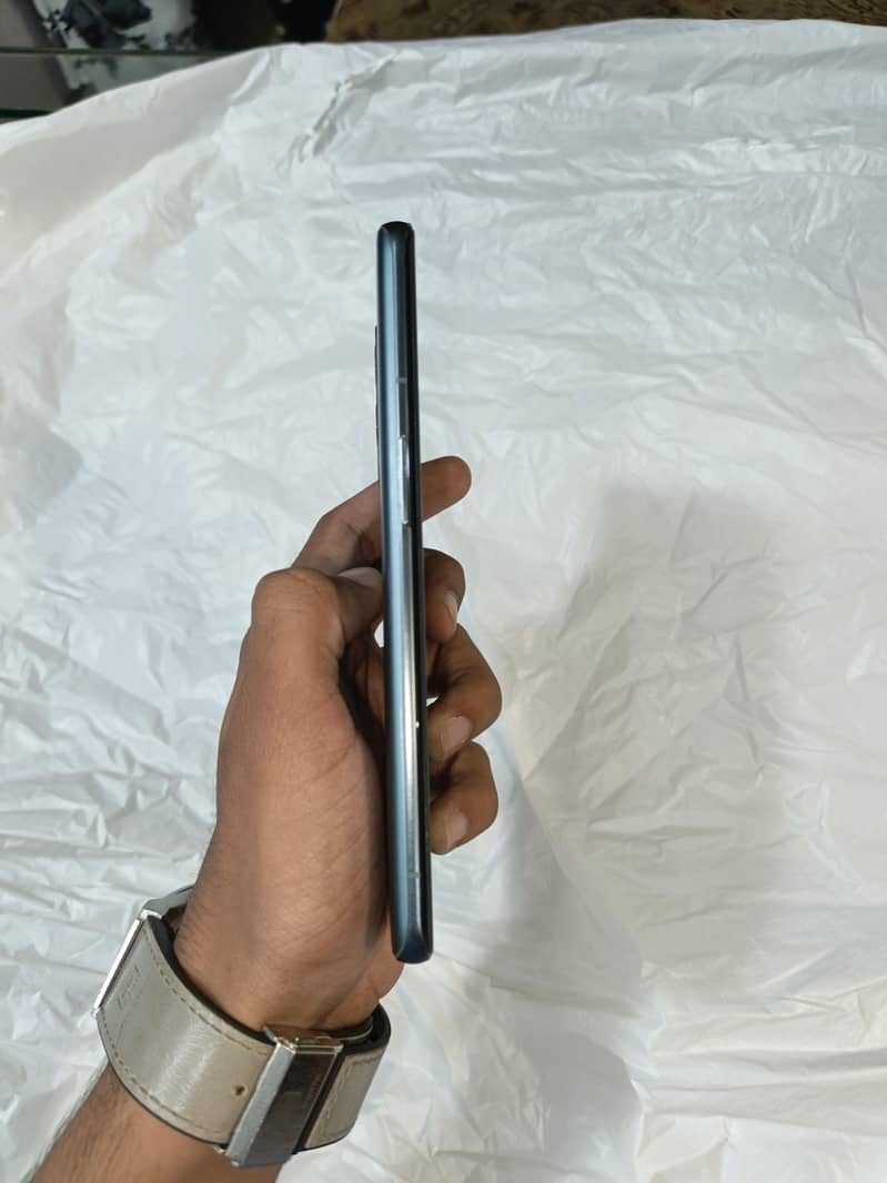 One Plus 9 Pro 3