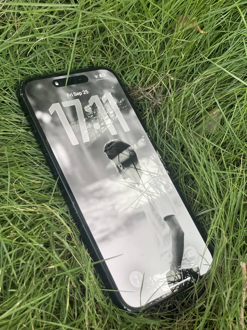 Apple iPhone 16 Plus 4