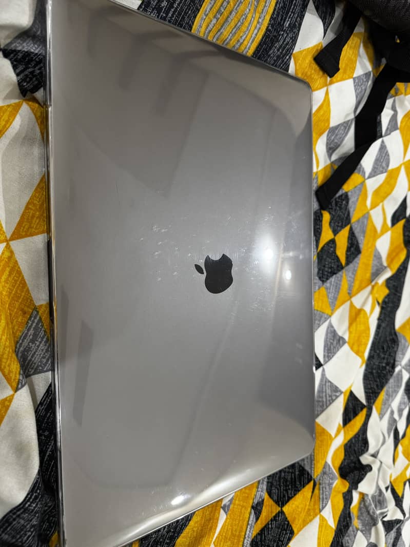 MacBook Pro 2019 model 5
