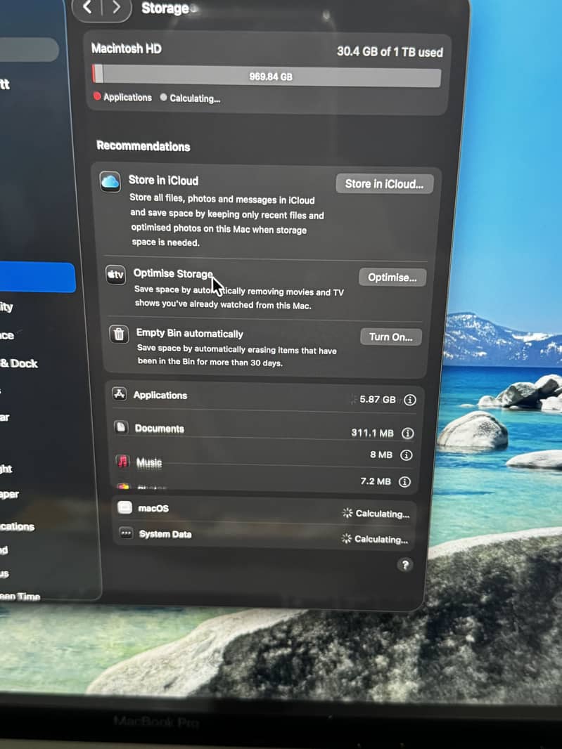 MacBook Pro 2019 model 7
