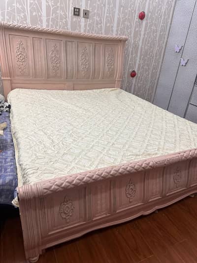 Wooden King-size Bed Good condition