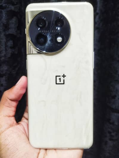 One Plus 11R