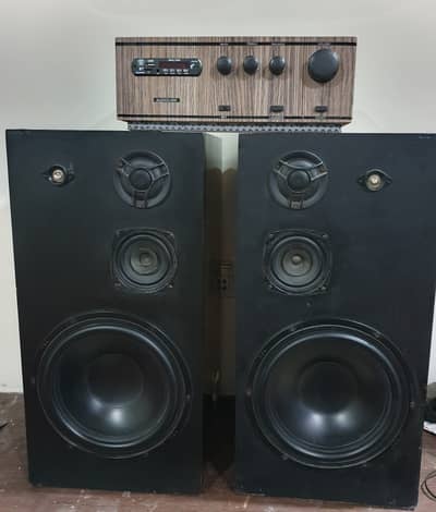 12" Woofer + 2 Speakers + Amplifier+Bluetooth