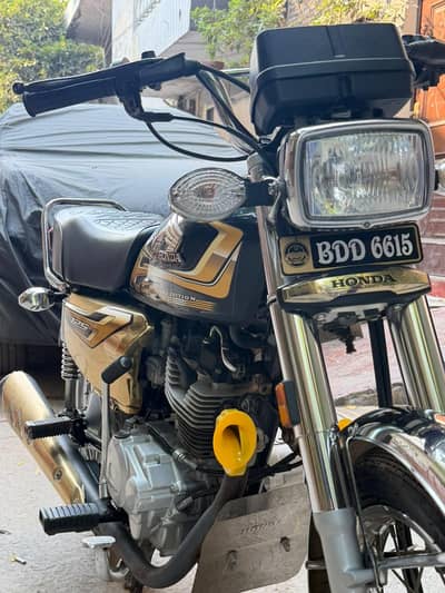 Honda 125 special edition 2025 Register self start Neat clean For sale