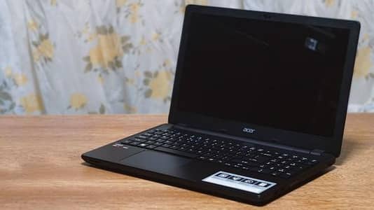 acer 16gb Ram 8gb ssd + 1000gb hdd, 2gb graphic card fx7500 10 core