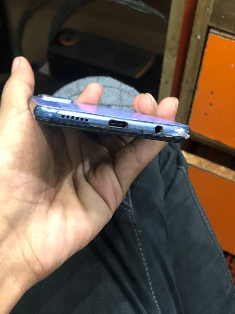 Vivo V21e 0