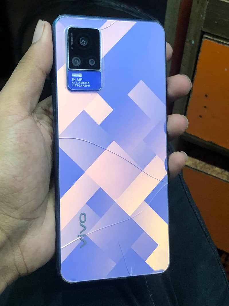 Vivo V21e 1